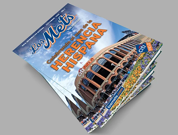 Los Mets Con Nosotros Magazine - 3D mockup of printed magazine stack